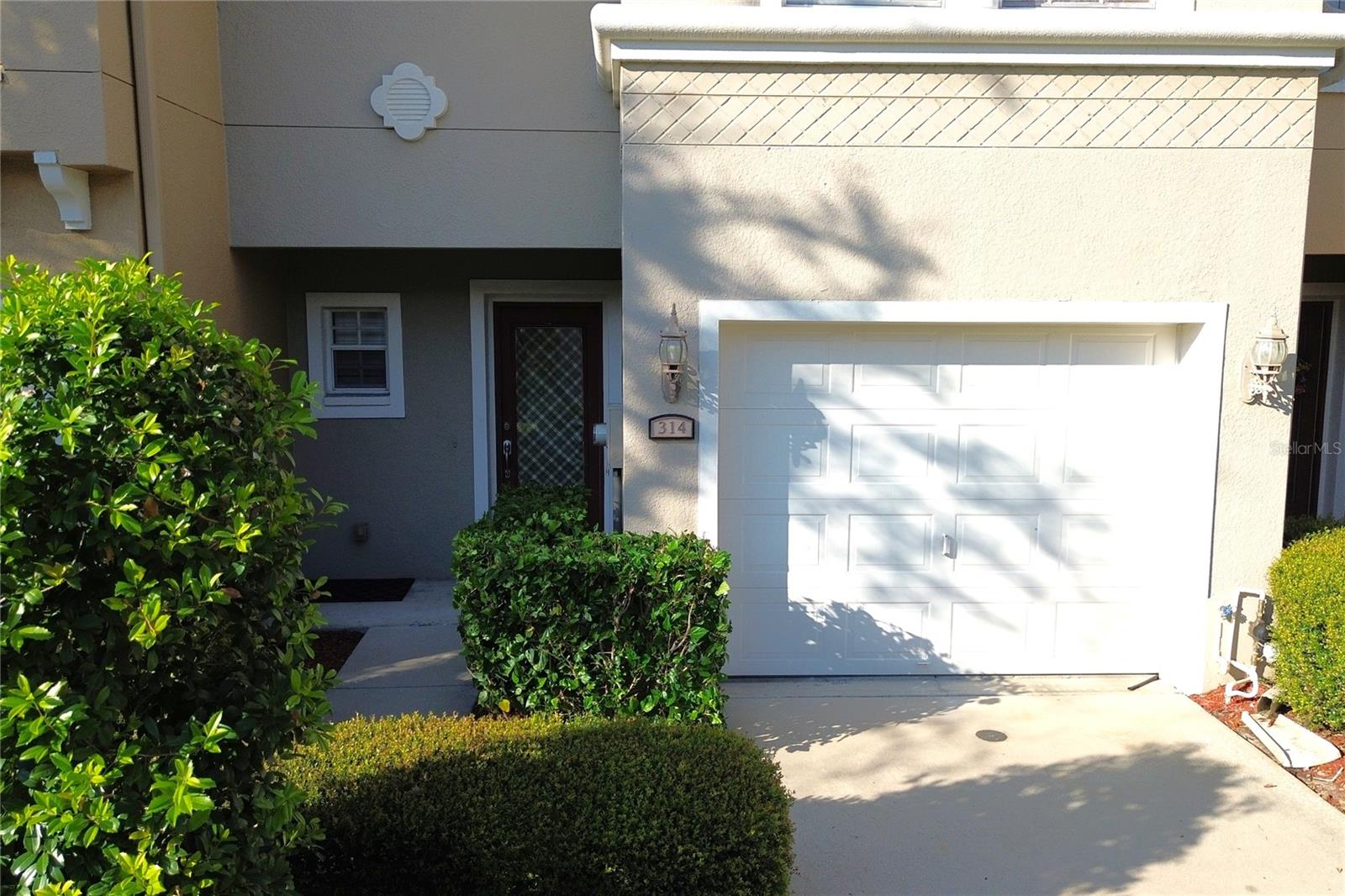 314 Summer Clouds Pl, Brandon, FL 33511