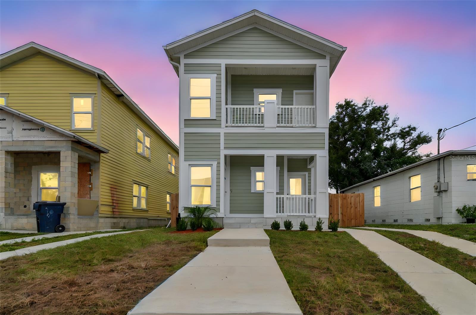 2313 E Columbus Dr, Tampa, FL 33605