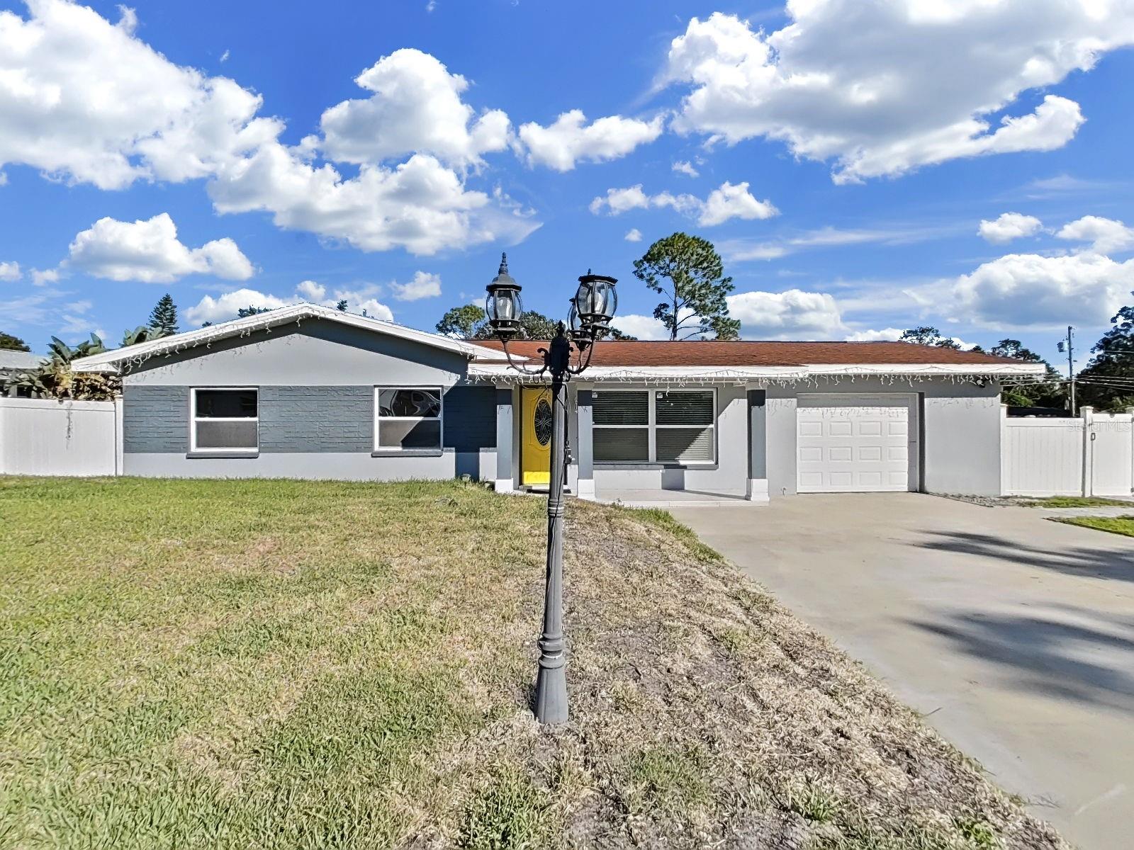 1837 Audrey Dr, Clearwater, FL 33759