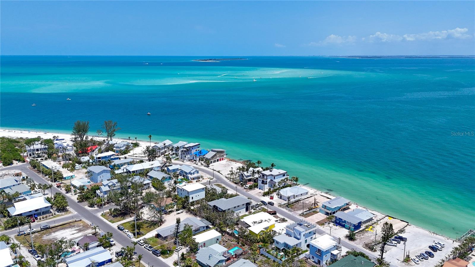 873 N Shore Dr, Anna Maria, FL 34216