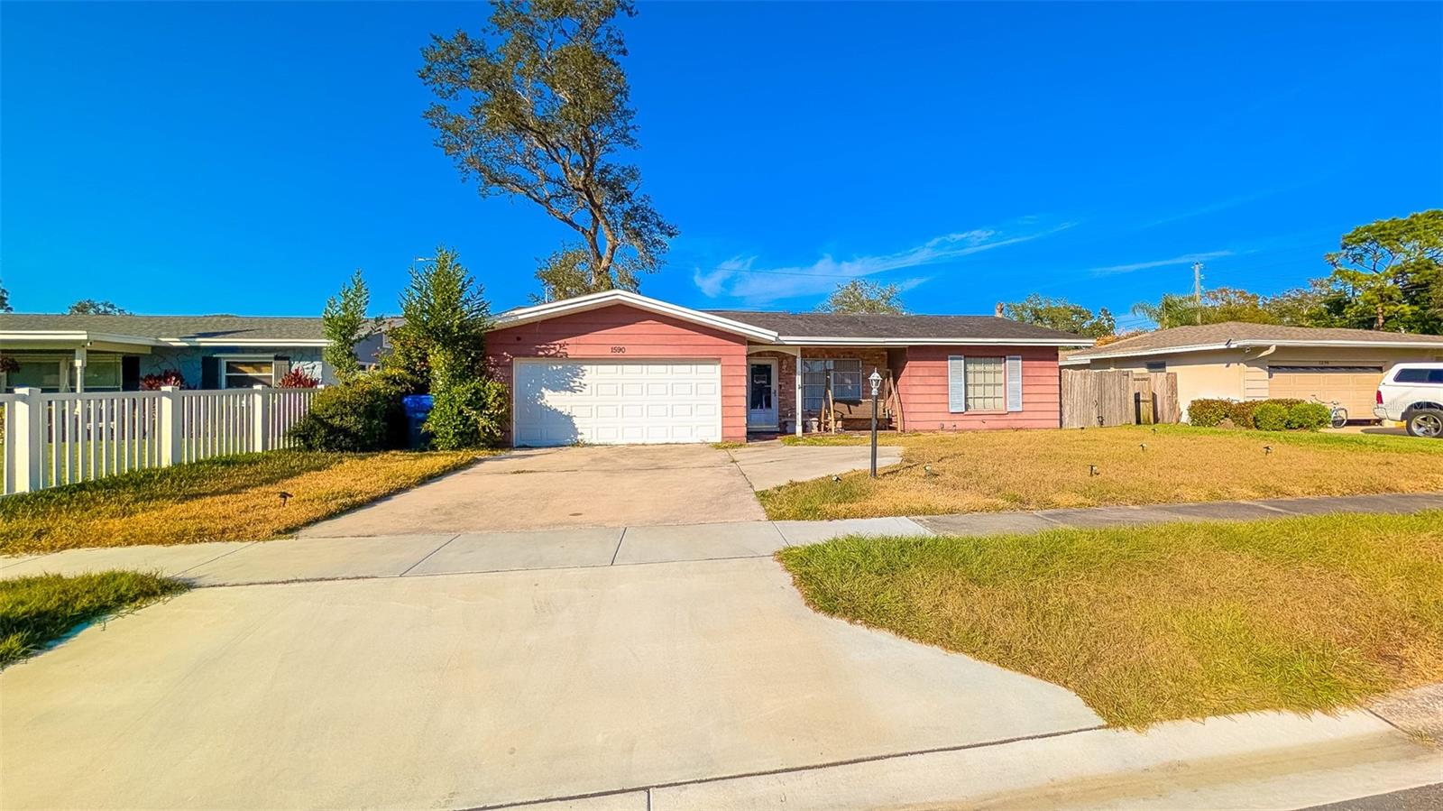1590 Peaceful Ln N, Clearwater, FL 33756