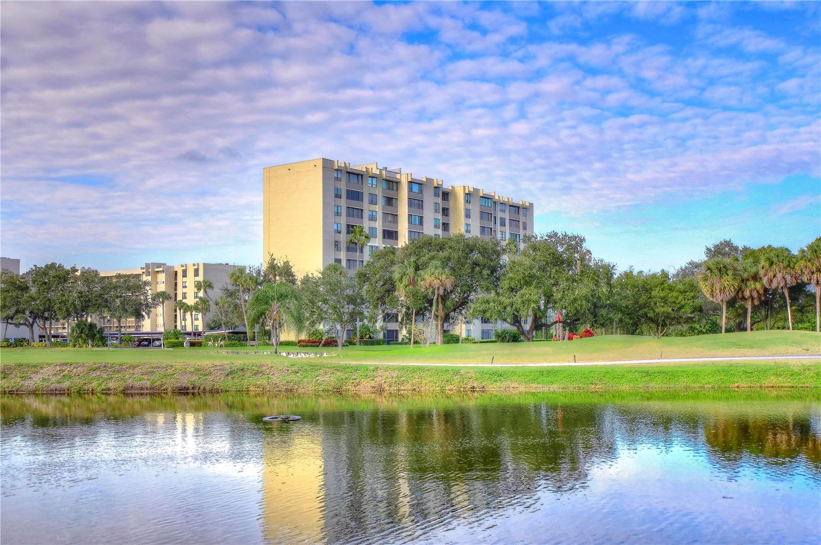 2616 Cove Cay Dr #506, Clearwater, FL 33760