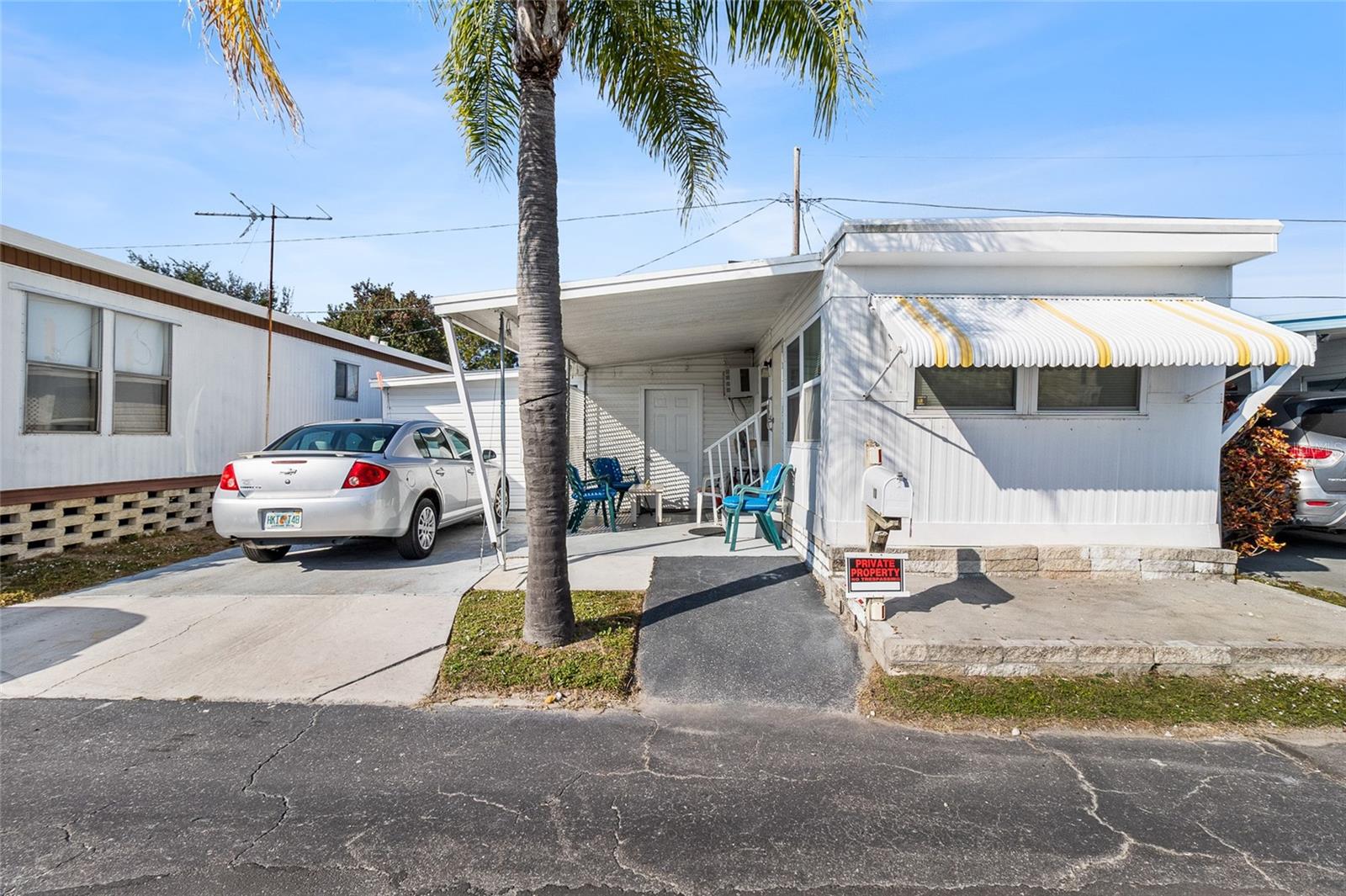 12766 Seminole Blvd #10, Largo, FL 33778
