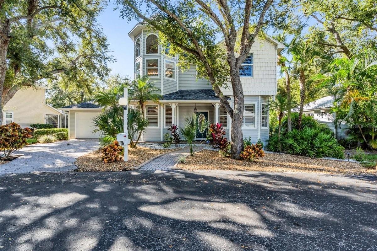 2306 64th St W, Bradenton, FL 34209