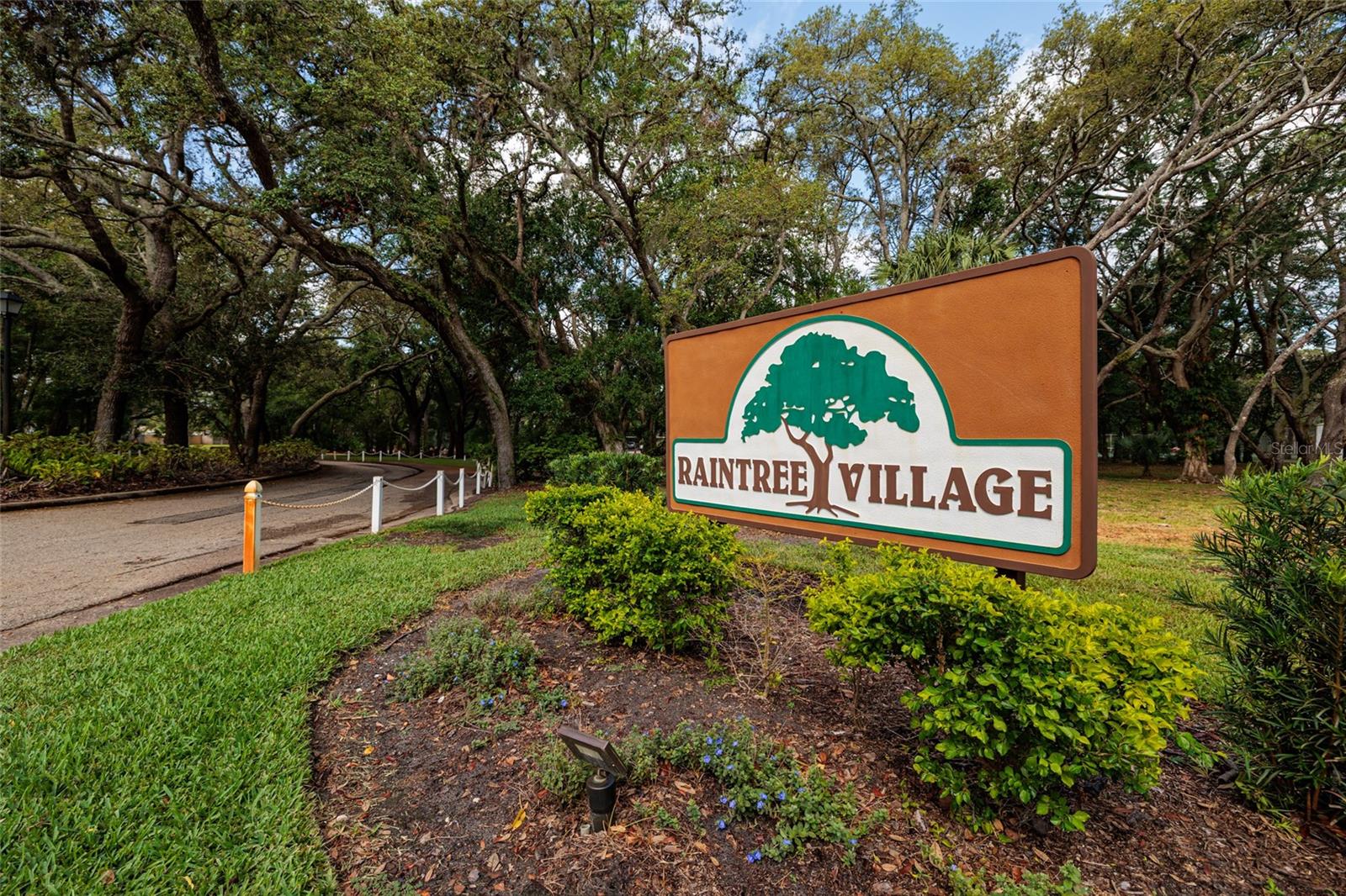 11708 Raintree Village Blvd #A, Temple Terrace, FL 33617
