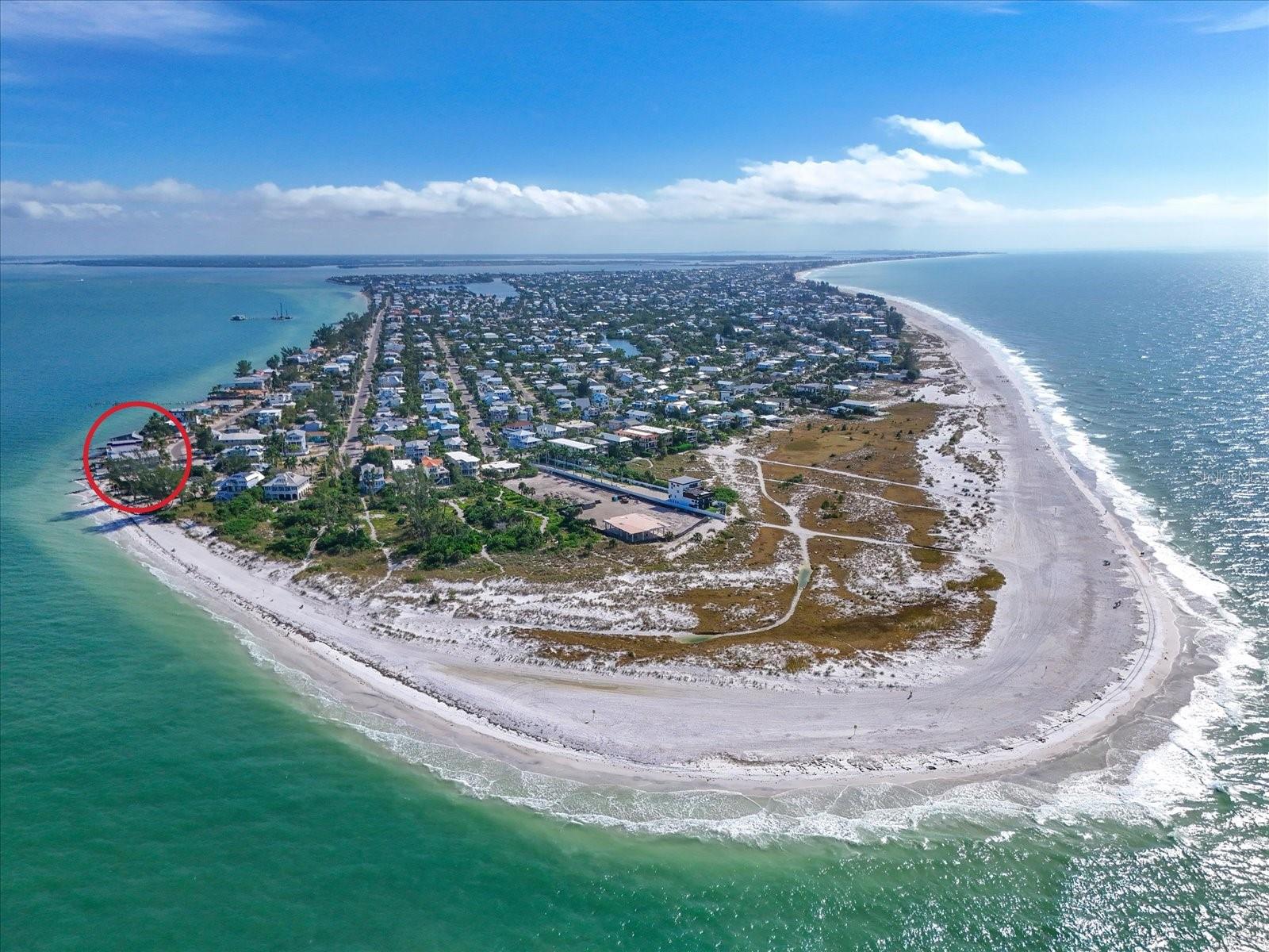 839 N Shore Dr, Anna Maria, FL 34216