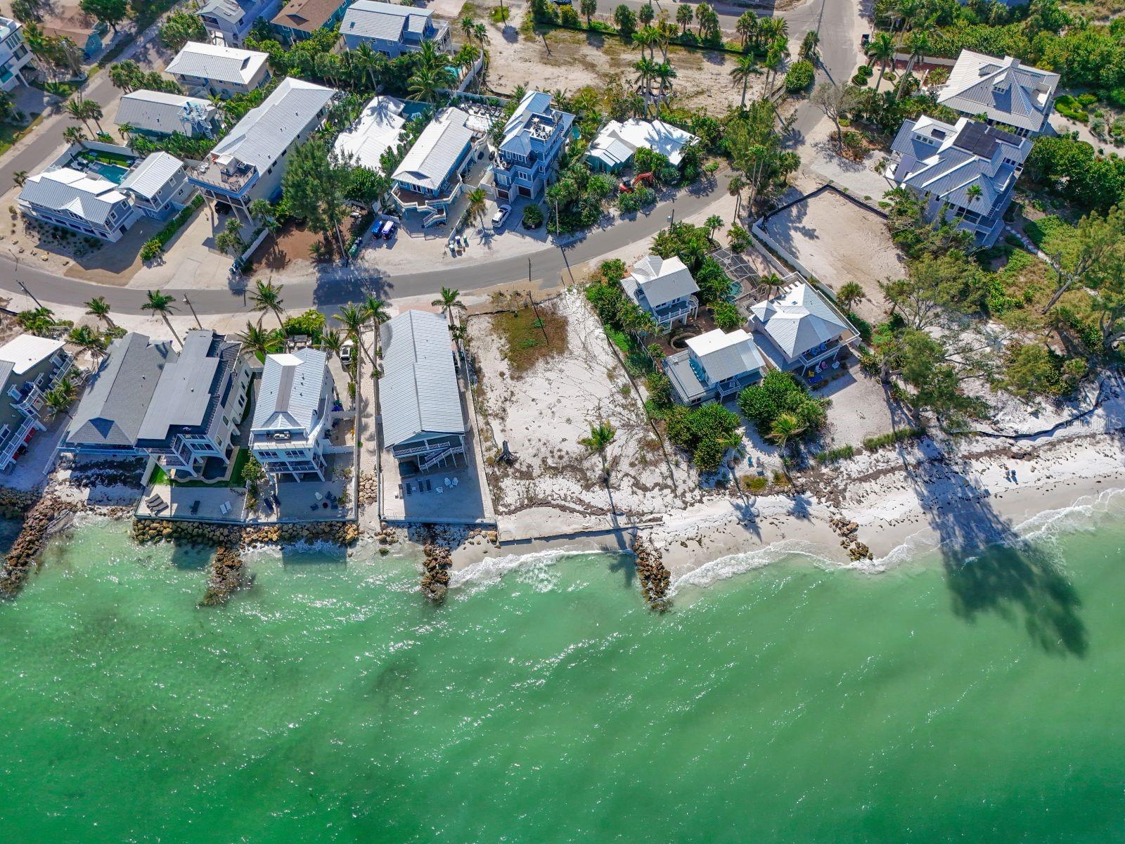 837 N Shore Dr, Anna Maria, FL 34216