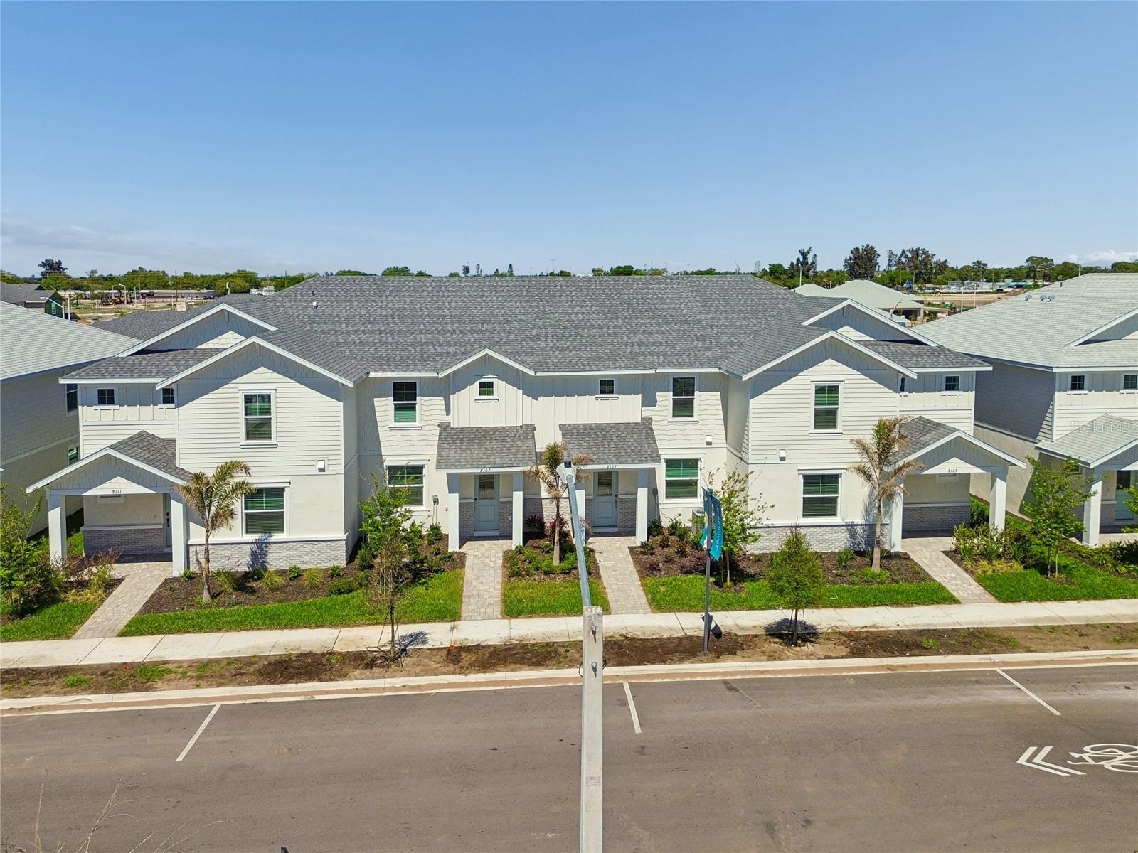 8111 Seaflower Pw, Bradenton, FL 34210