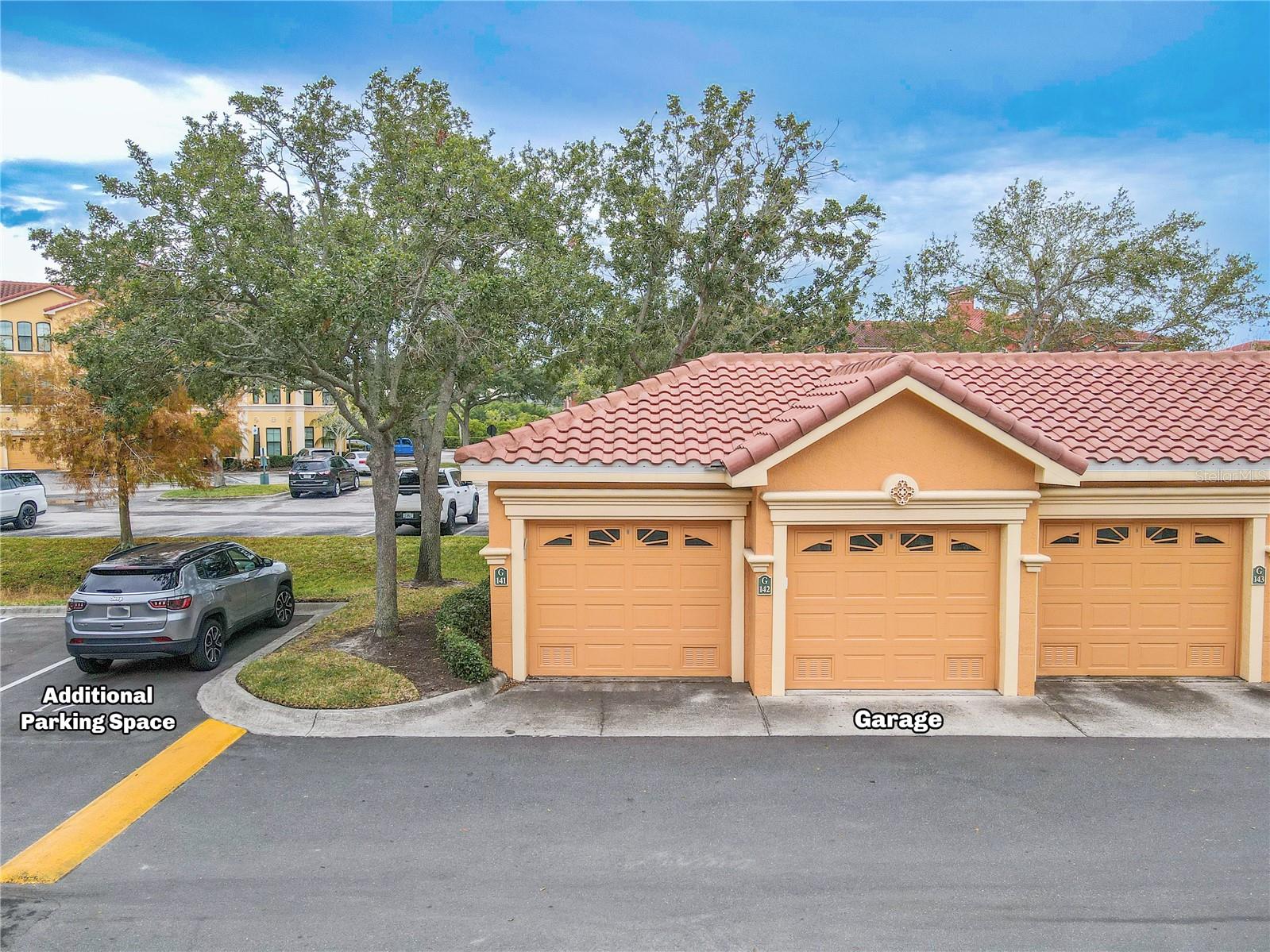 2738 Via Tivoli #220B, Clearwater, FL 33764