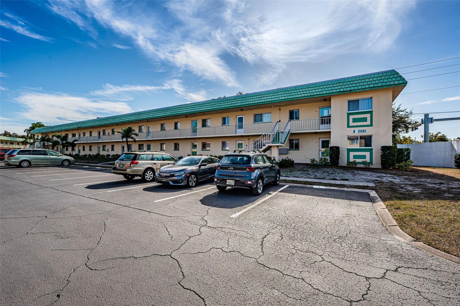 2001 Greenbriar Blvd #6, Clearwater, FL 33763