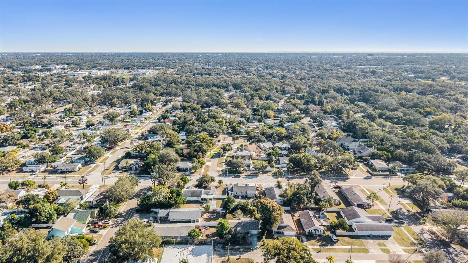 2025 Plaza Dolores, Clearwater, FL 33755