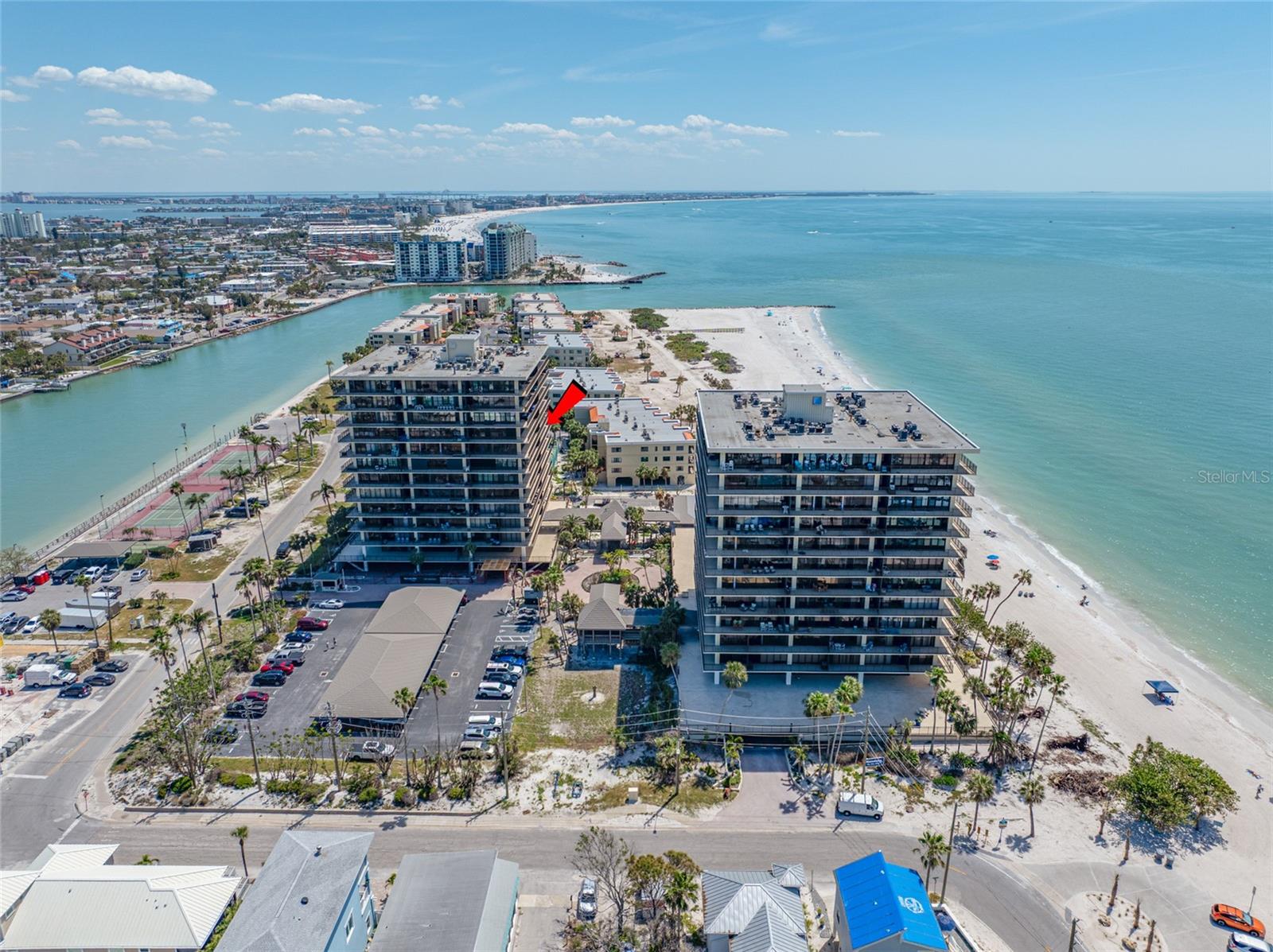 7600 Bayshore Dr #703A, Treasure Island, FL 33706