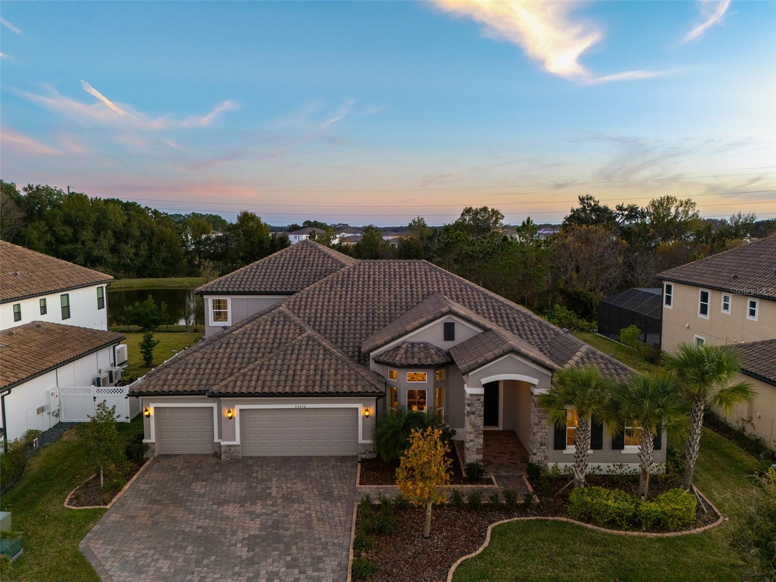 33376 Kateland Dr, Wesley Chapel, FL 33545