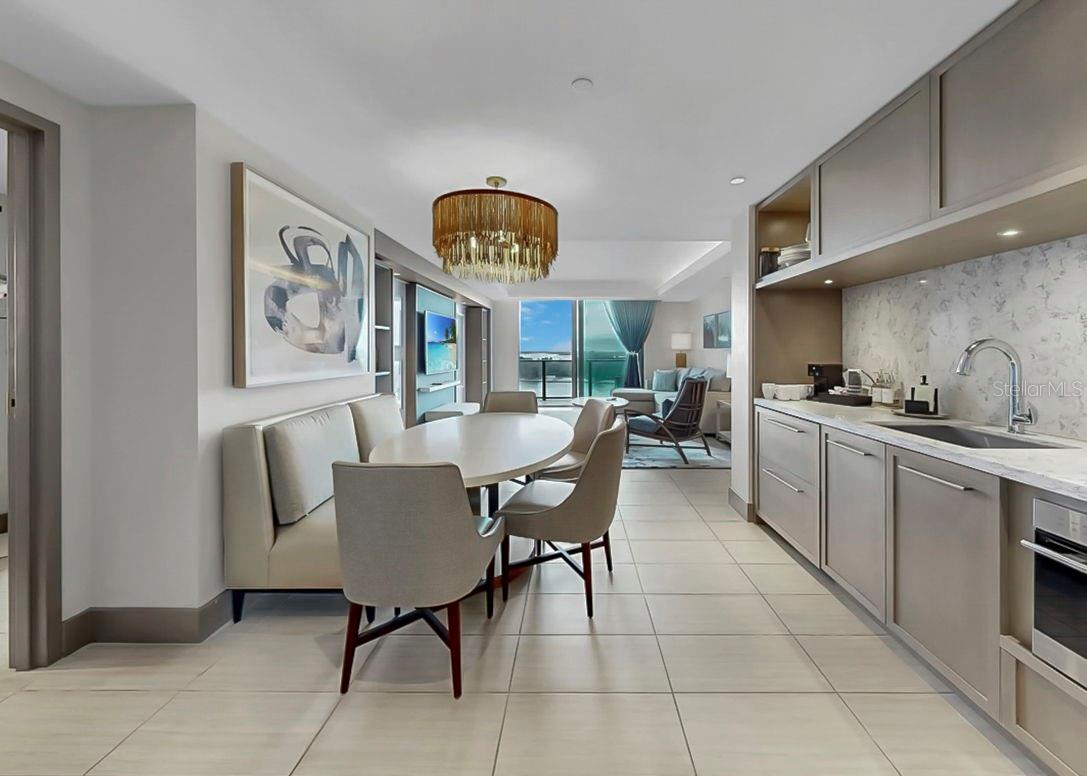 691 S Gulfview Blvd #1410, Clearwater Beach, FL 33767
