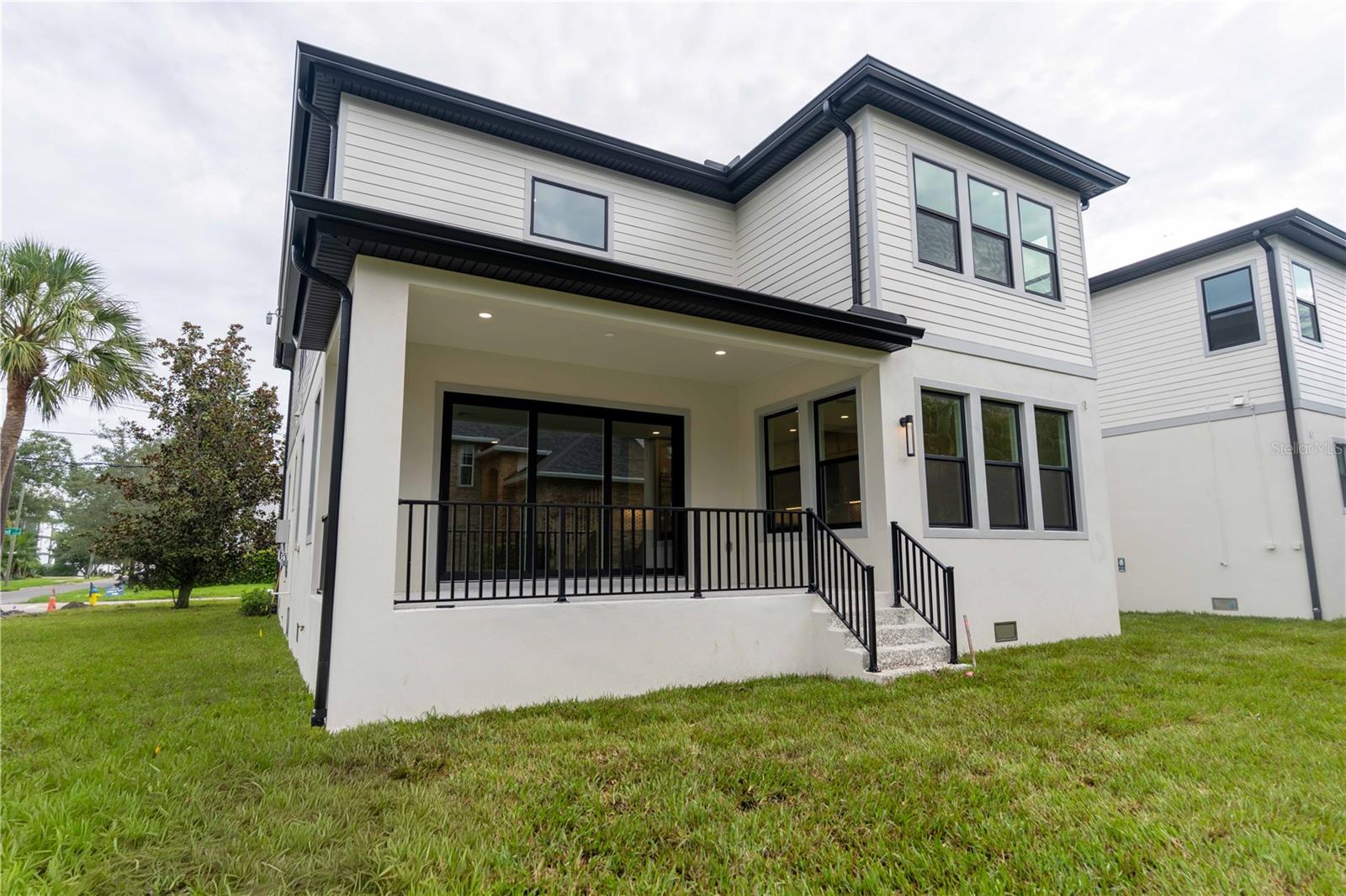 4020 W Cleveland, Tampa, FL 33611