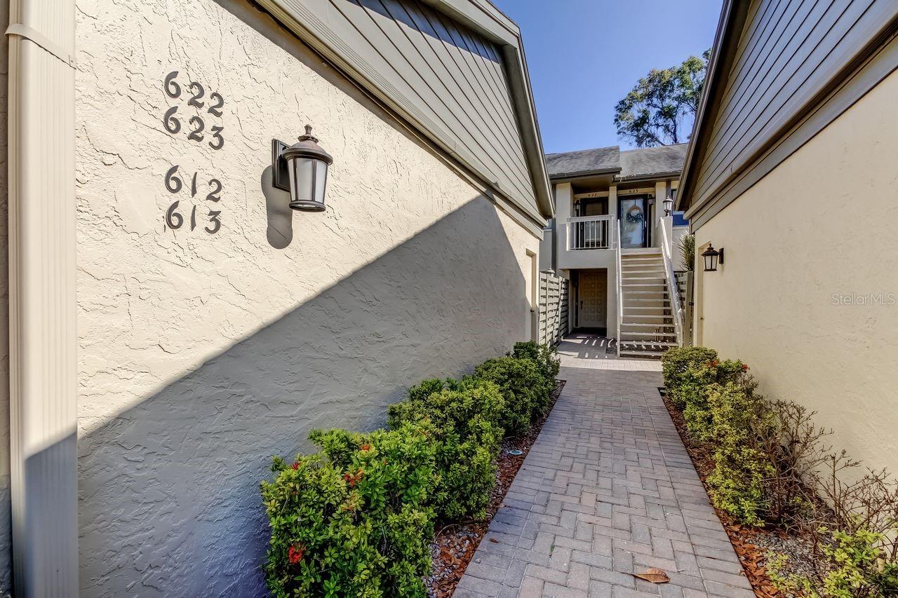 3163 Landmark Dr #623, Clearwater, FL 33761