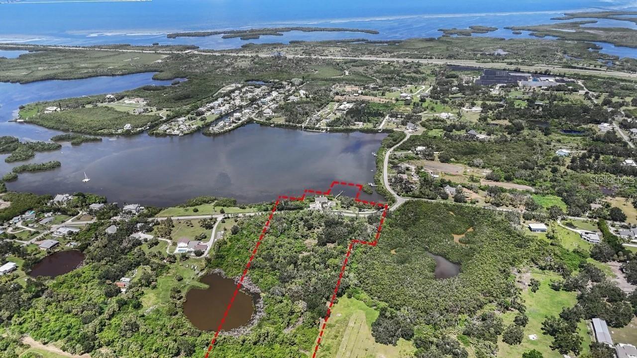 1470 Bayshore Dr, Terra Ceia, FL 34250