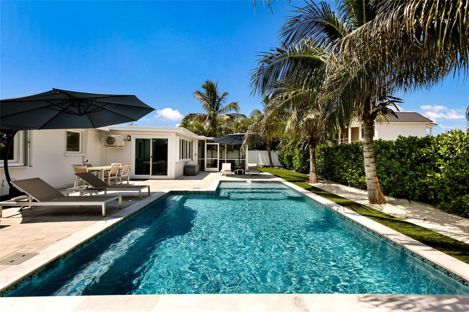 306 66th St, Holmes Beach, FL 34217