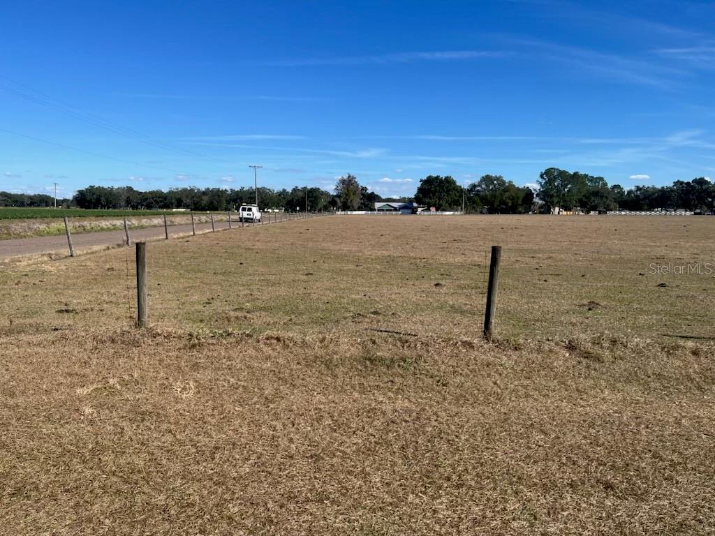 3615 N Forbes Rd, Plant City, FL 33565