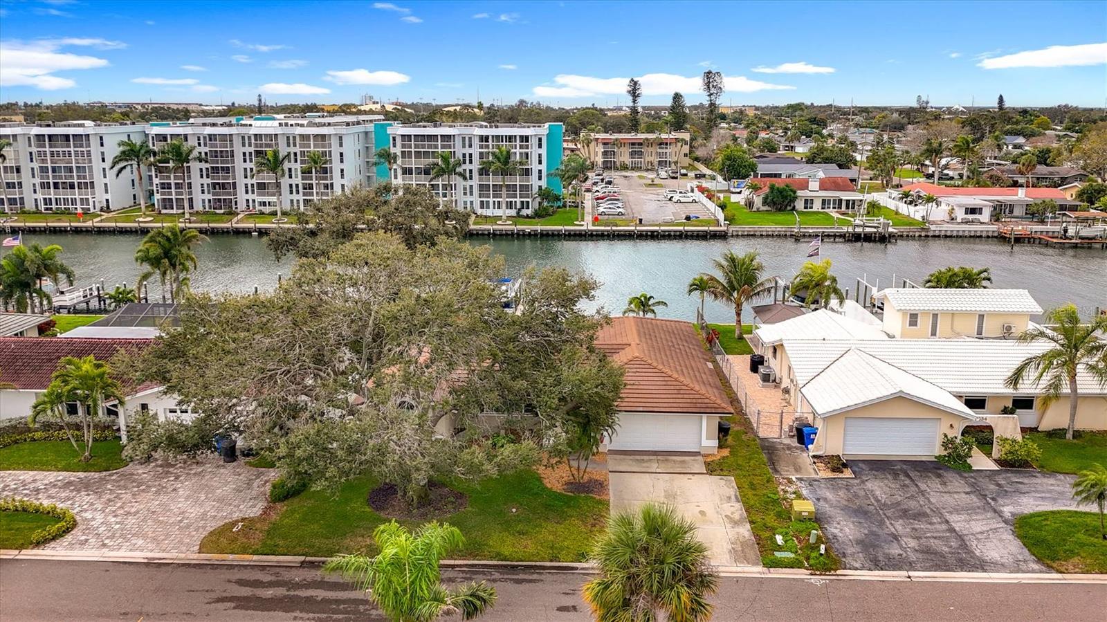 3828 48th Ave S, St Petersburg, FL 33711