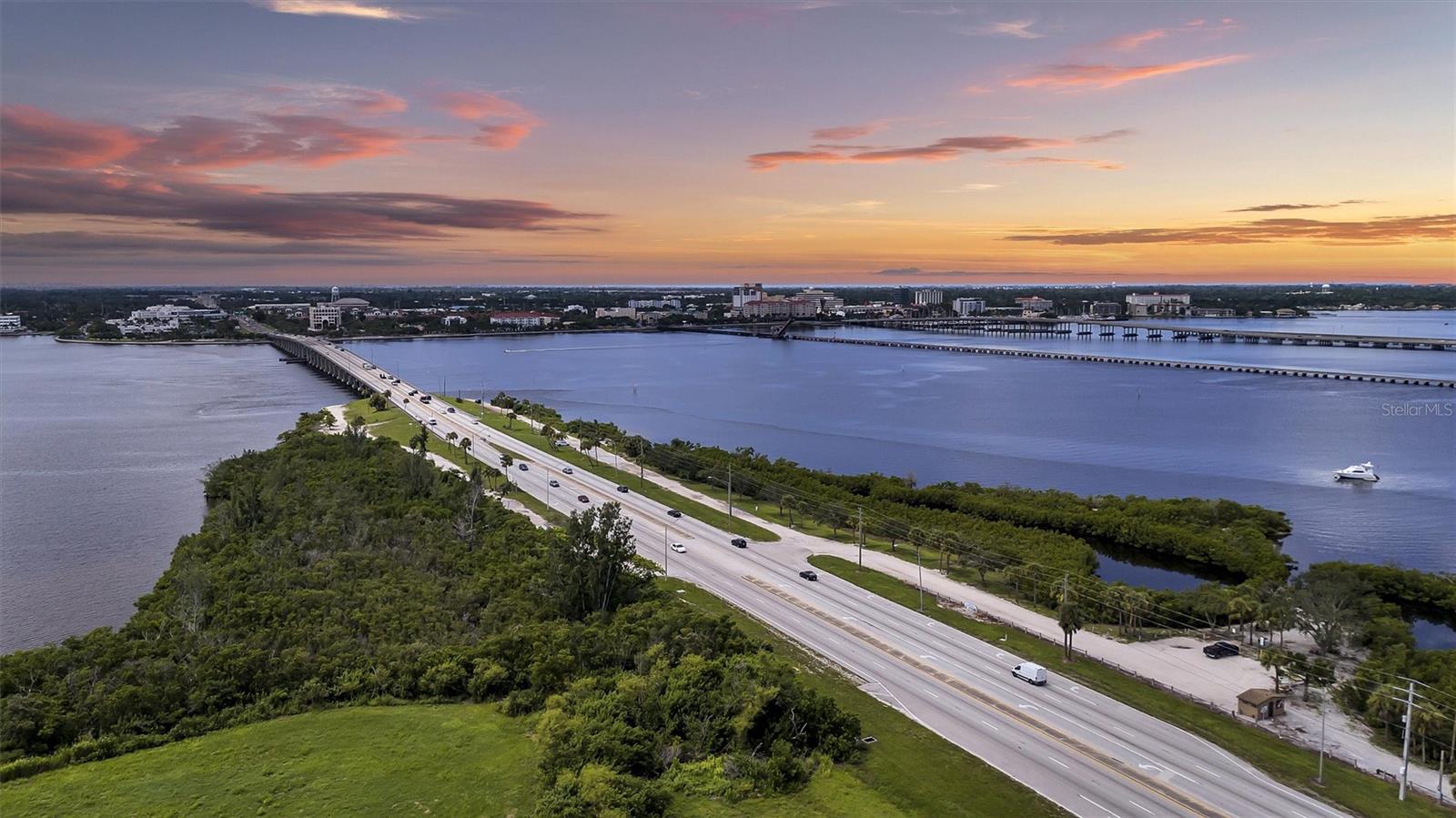 140 Riviera Dunes Way #206, Palmetto, FL 34221