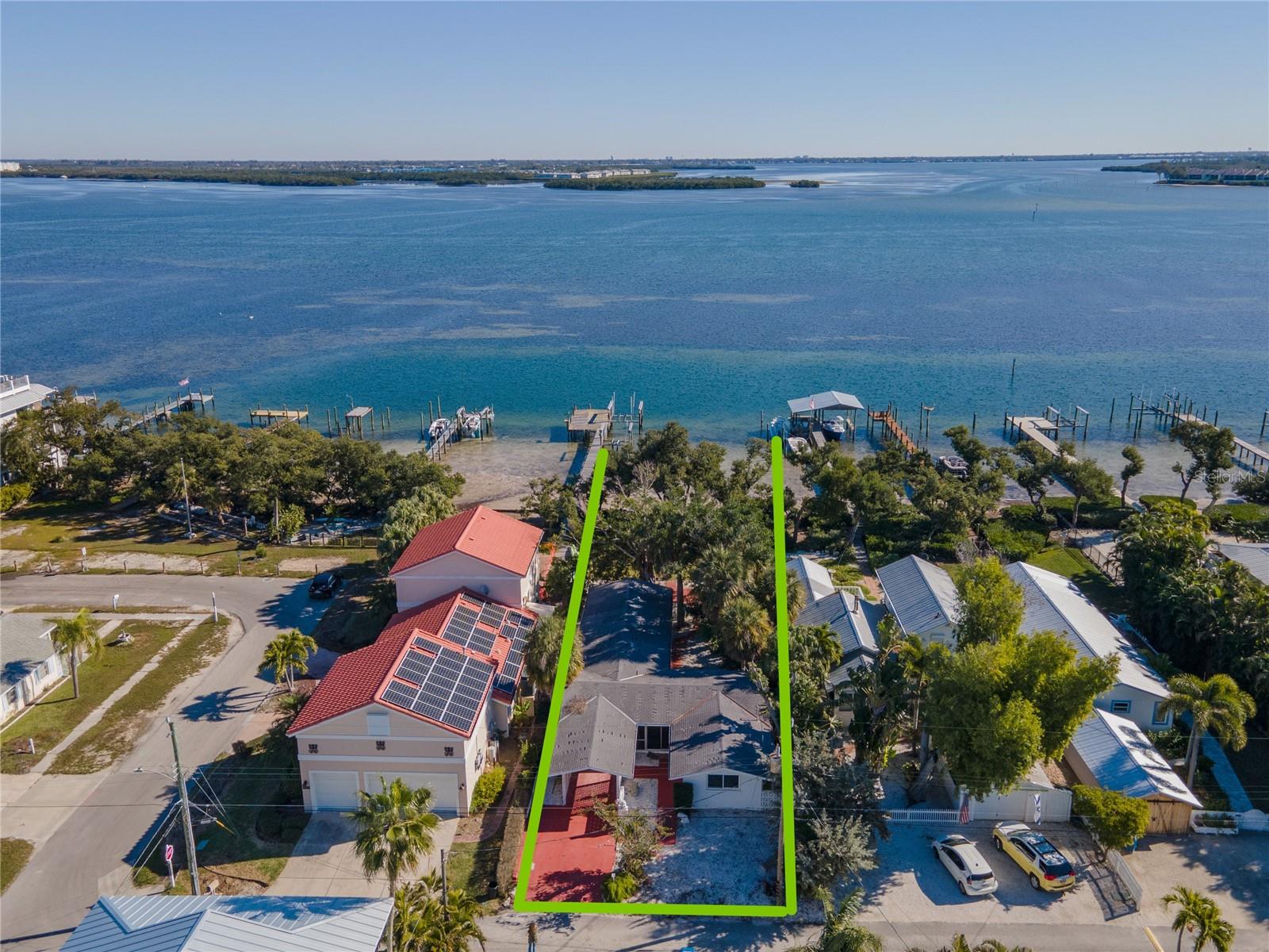 2316 Canasta Dr, Bradenton Beach, FL 34217