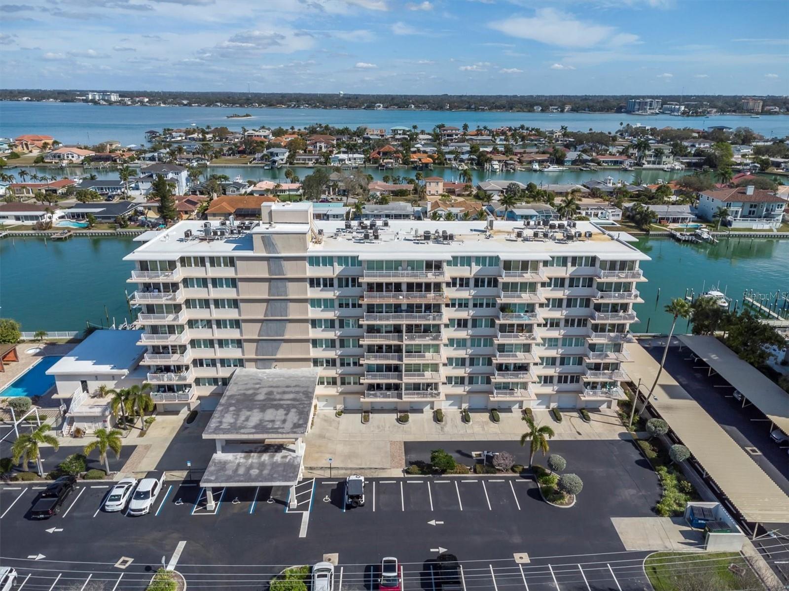 223 Island Way #4A, Clearwater, FL 33767