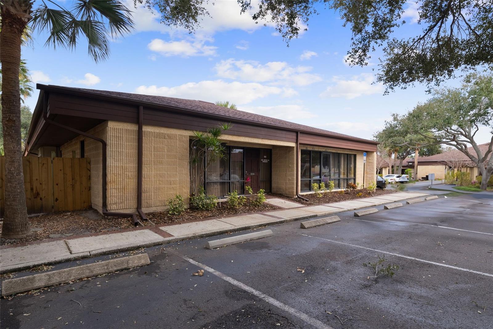 611 Druid Rd E #302, Clearwater, FL 33756