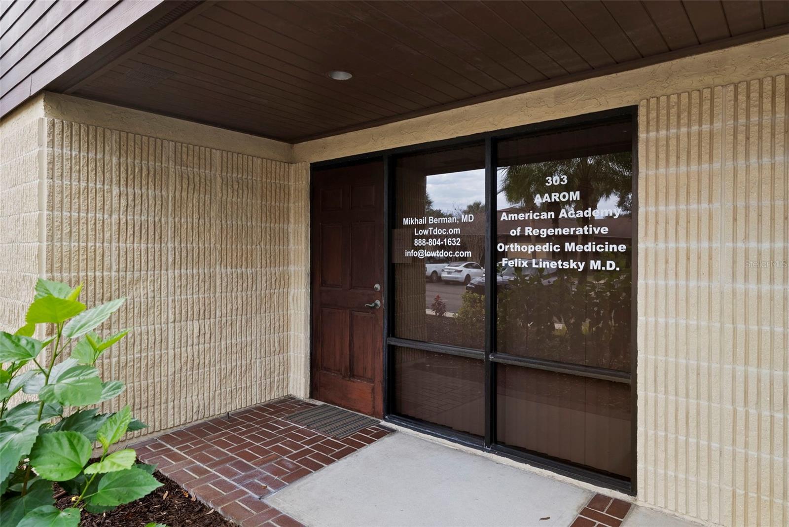 611 Druid Rd E #303, Clearwater, FL 33756
