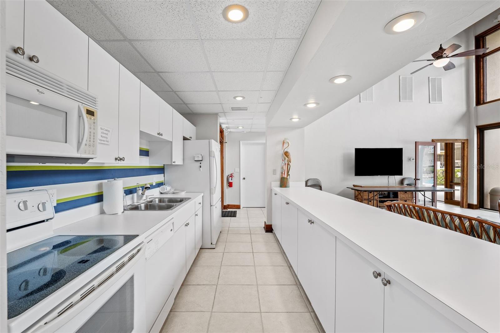 50 Coe Rd #331, Belleair, FL 33756