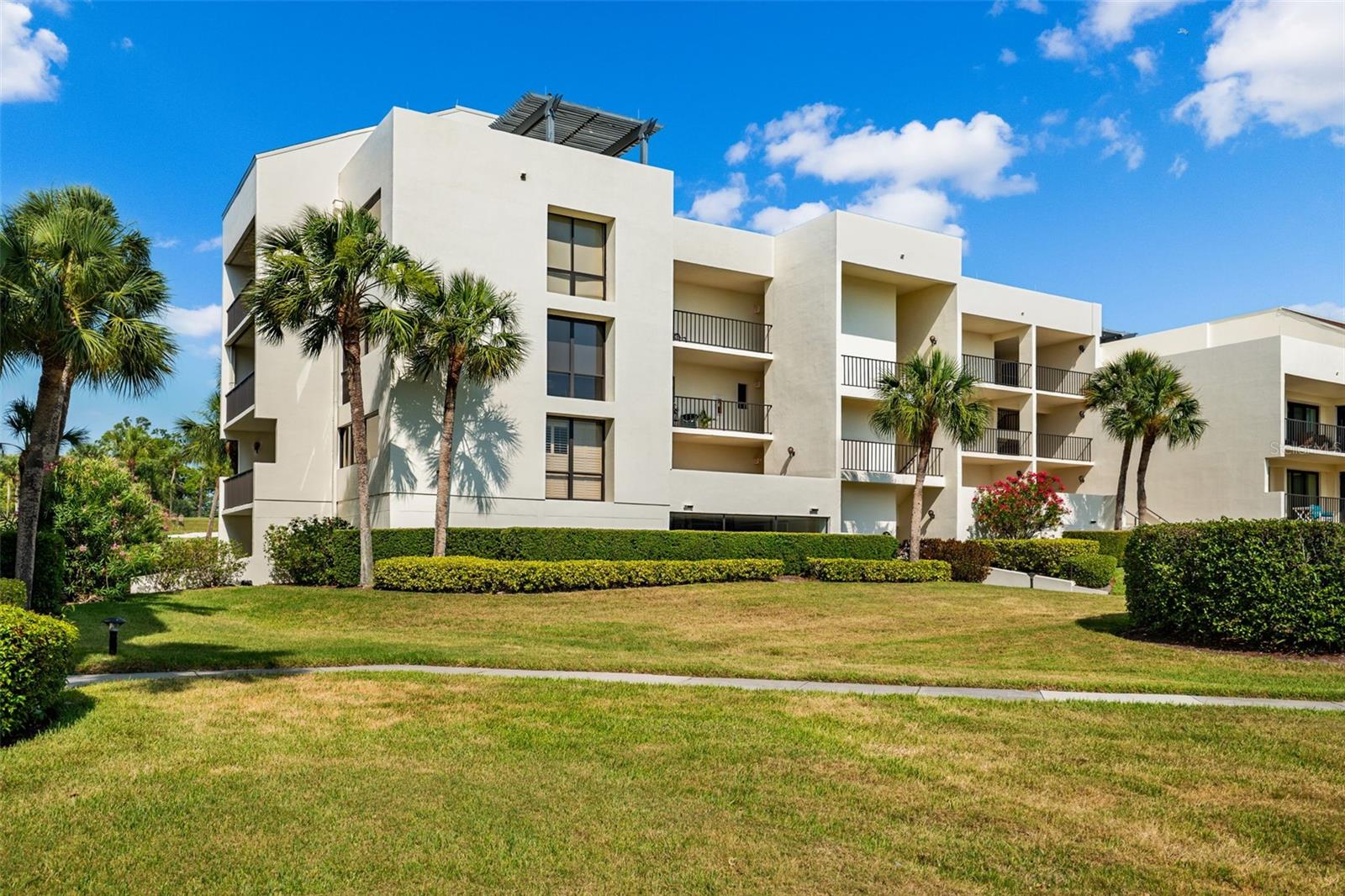 50 Coe Rd #331, Belleair, FL 33756