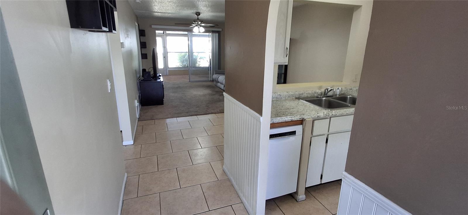 4737 Lake Villa Dr, Clearwater, FL 33762