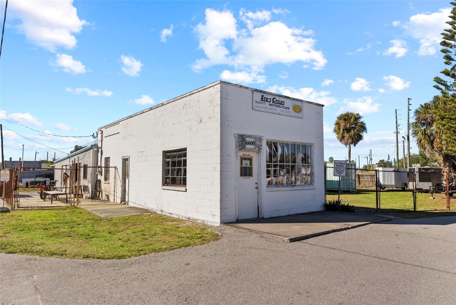 6600 Haines Rd N, St Petersburg, FL 33702