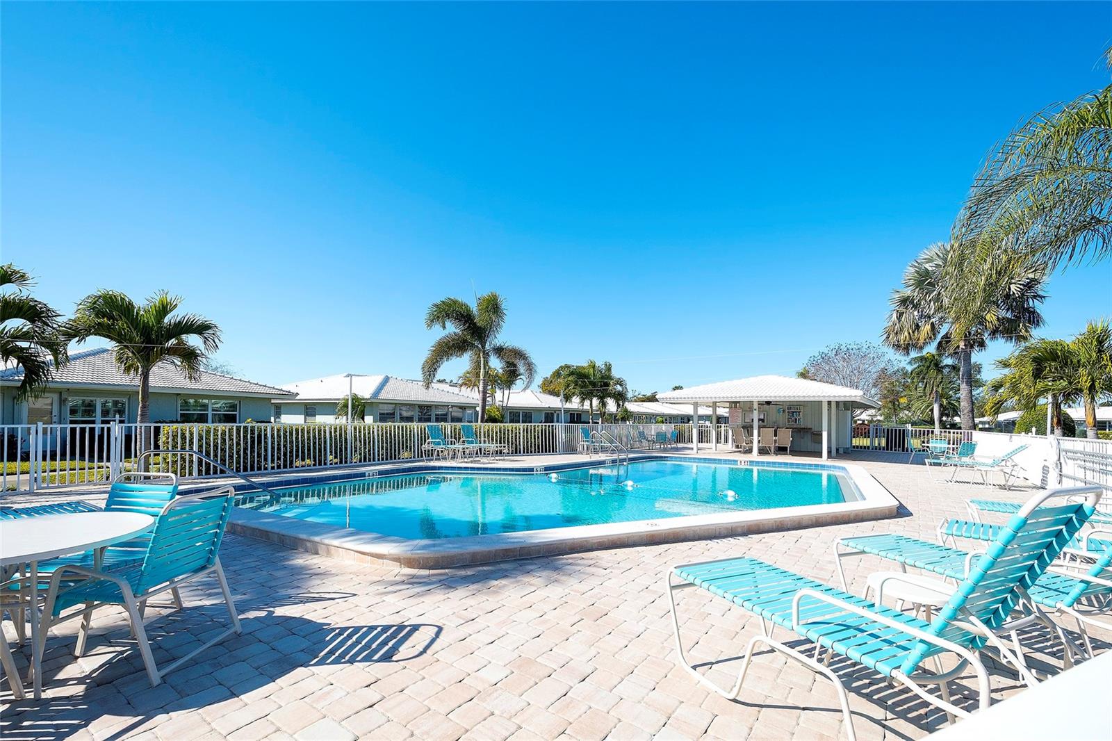 6517 10th Ave W, Bradenton, FL 34209