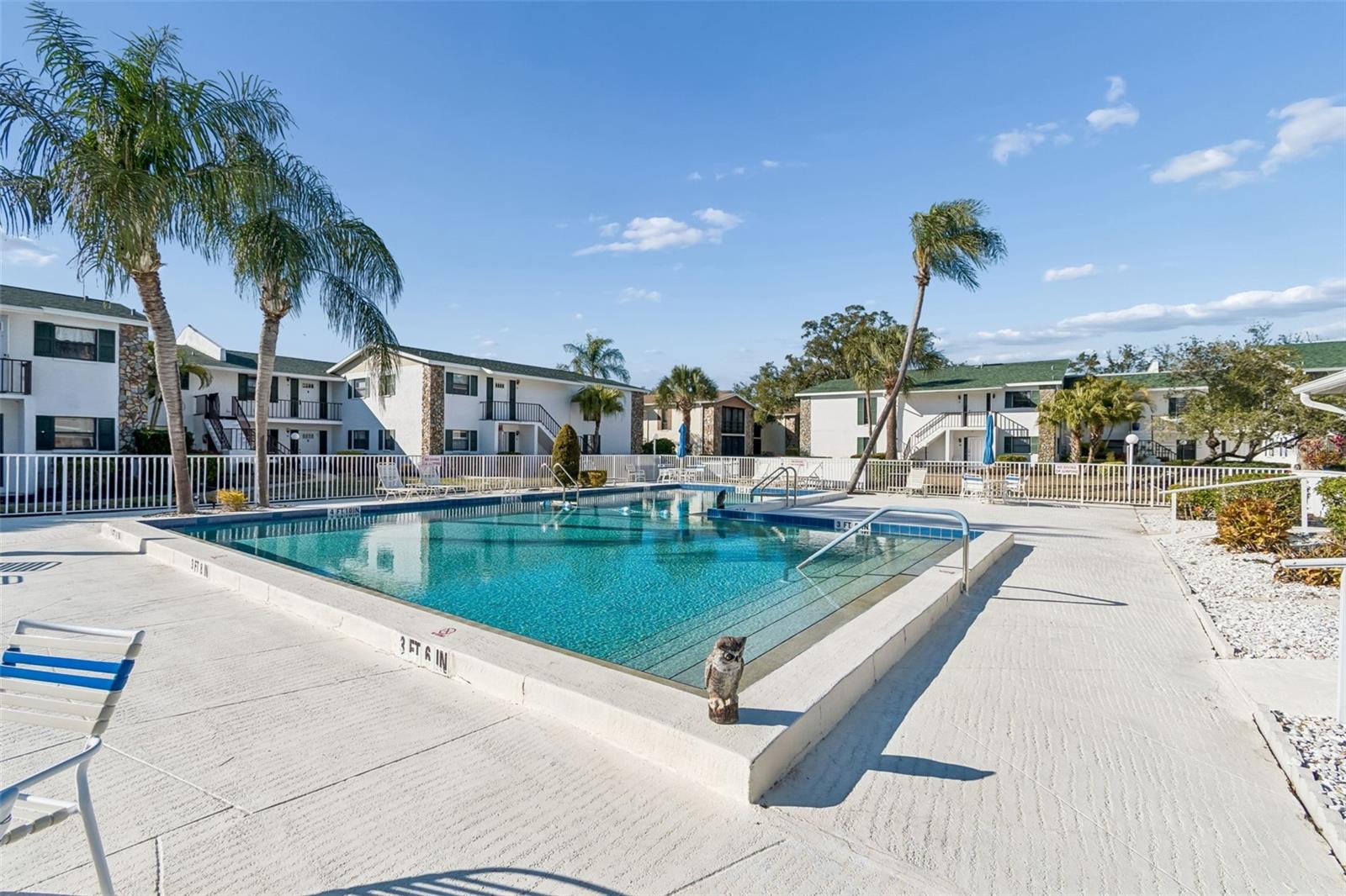 5400 34th St W #D16, Bradenton, FL 34210