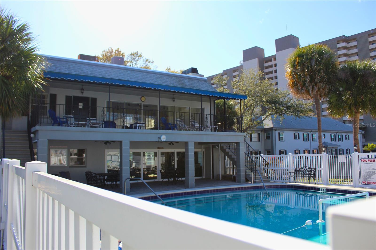 6930A Place De La Paix #2B, South Pasadena, FL 33707
