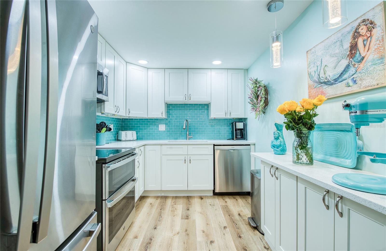 10216 Regal Dr #310, Largo, FL 33774