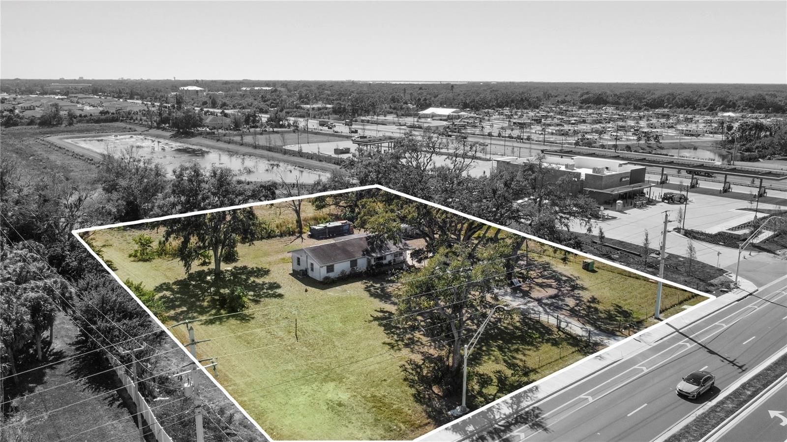 2519 Moccasin Wallow Rd, Palmetto, FL 34221