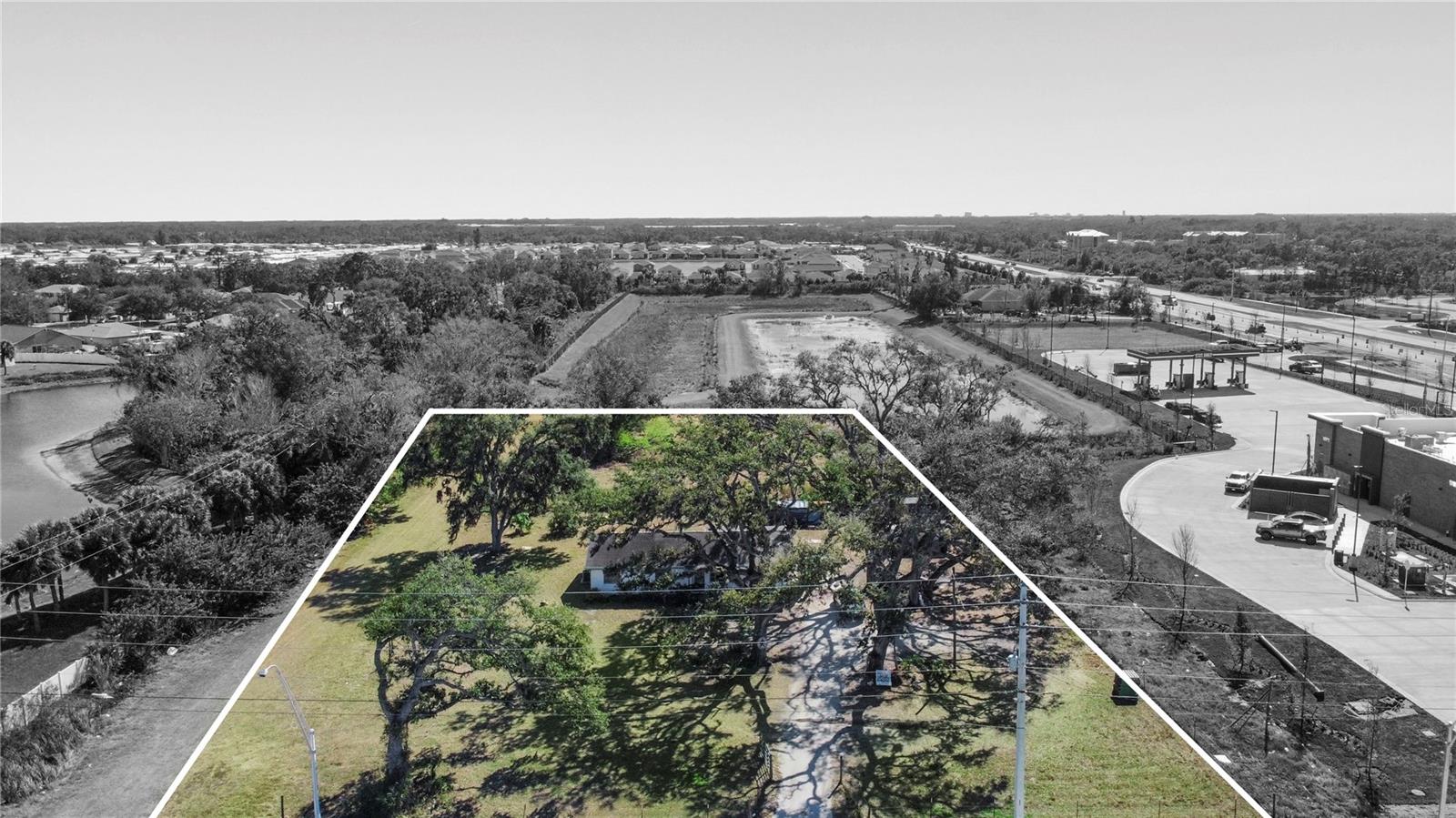 2519 Moccasin Wallow Rd, Palmetto, FL 34221