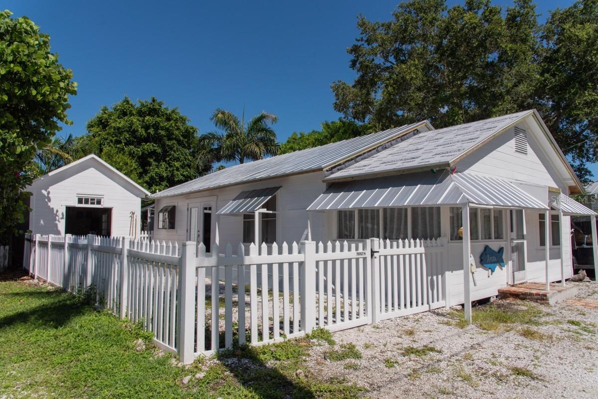 4416 123rd St Ct W, Cortez, FL 34215