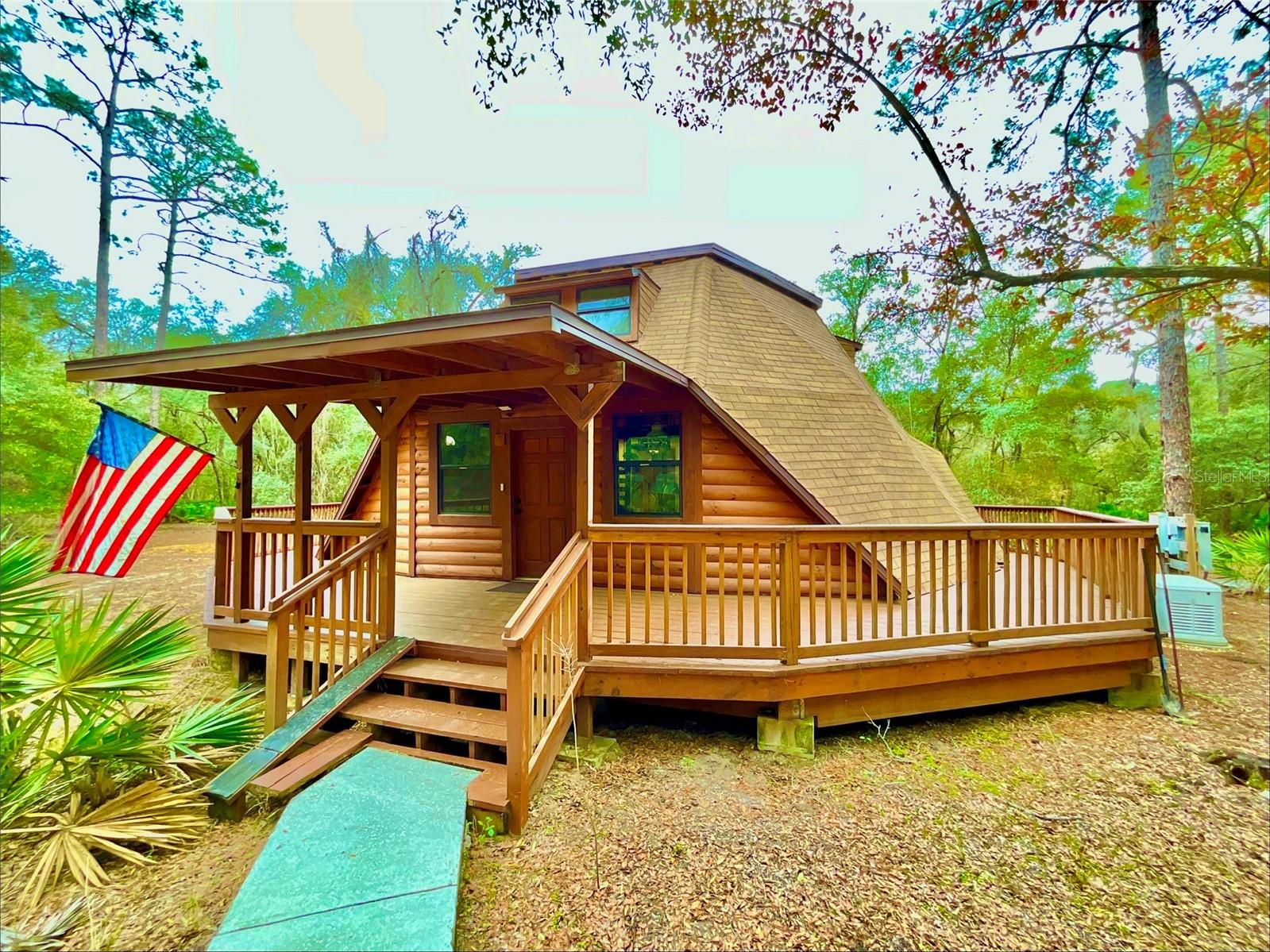 141 Tucker Lake Rd, Melrose, FL 32666