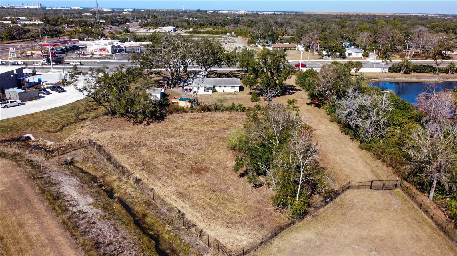 2519 Moccasin Wallow Rd, Palmetto, FL 34221