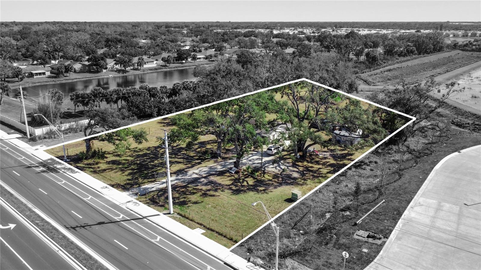 2519 Moccasin Wallow Rd, Palmetto, FL 34221