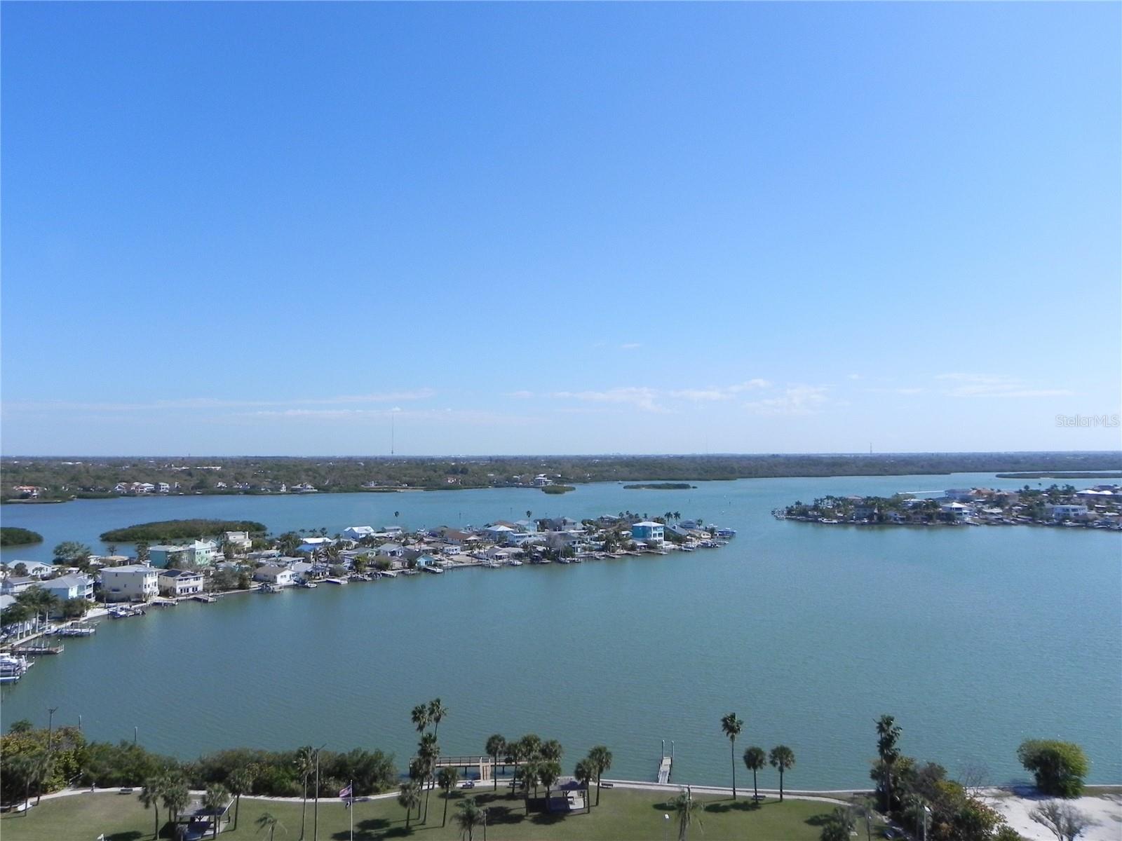 17920 Gulf Blvd #1901, Redington Shores, FL 33708