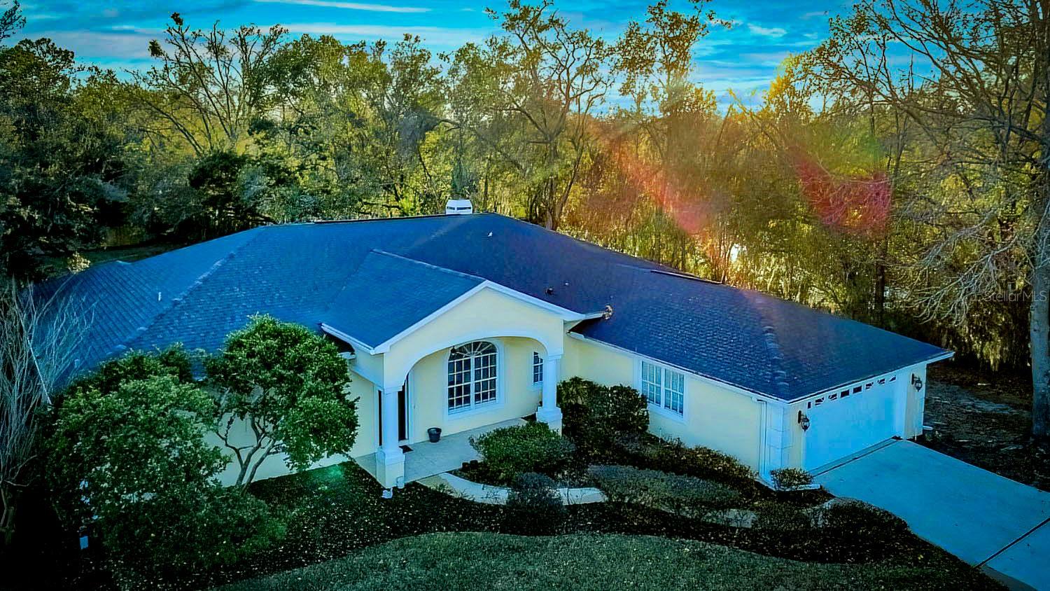814 Brantenburg Way, Lutz, FL 33548