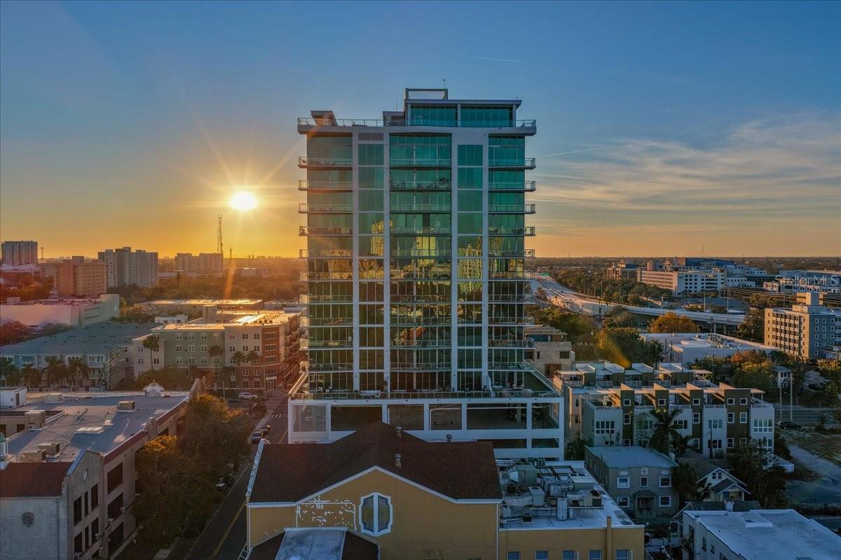 777 3rd Ave N #1202, St Petersburg, FL 33701