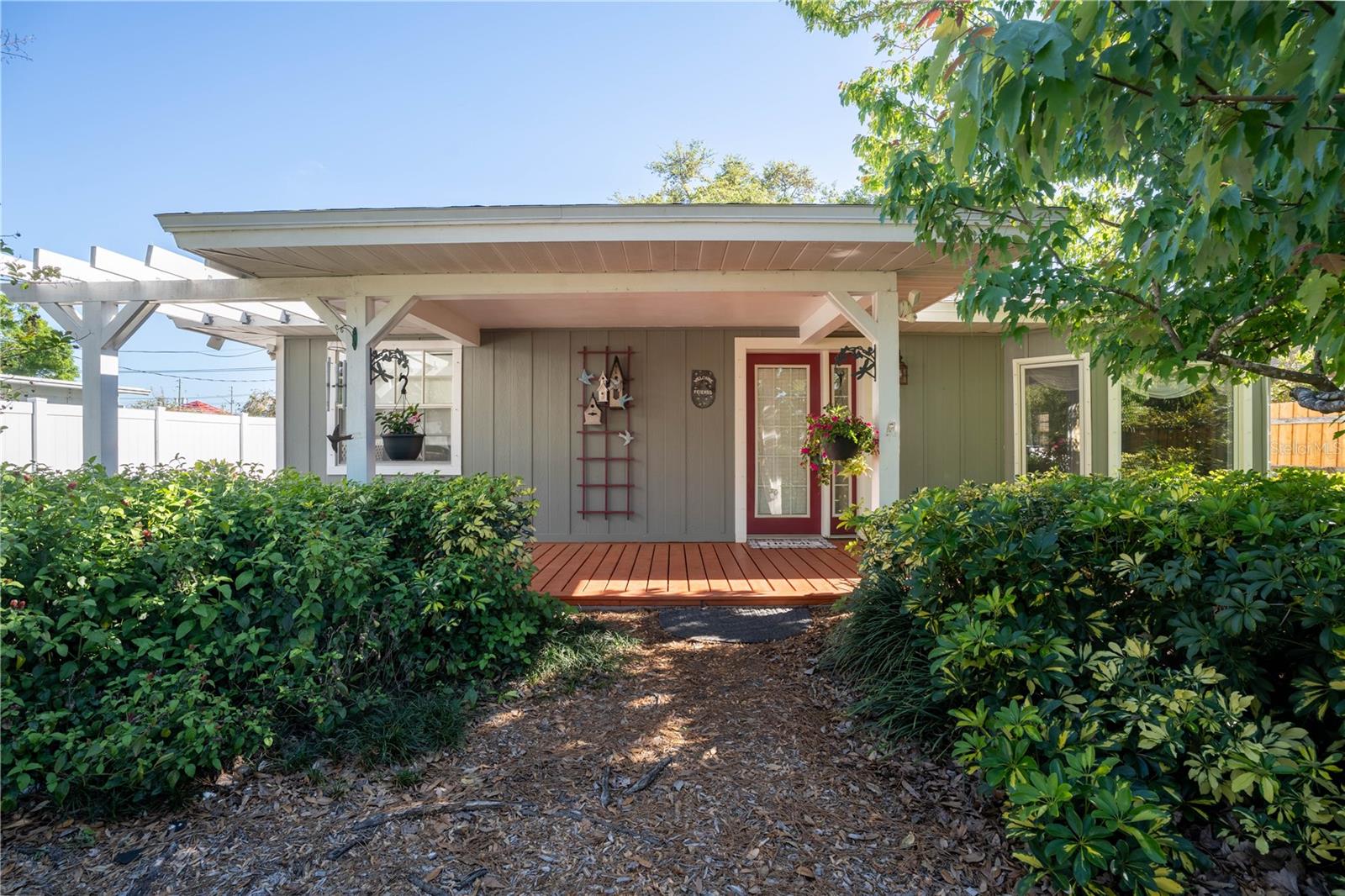 2567 Central Ave, Clearwater, FL 33764