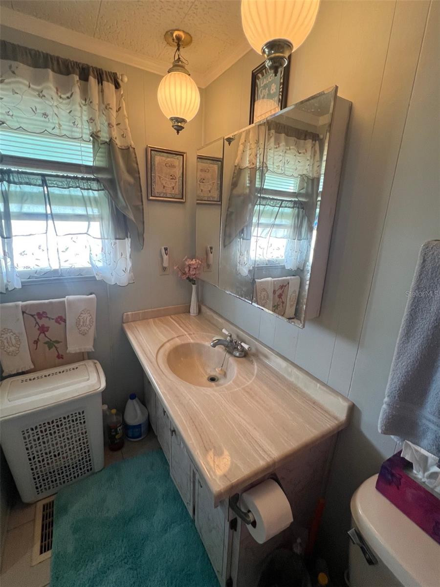 13225 101st St #168, Largo, FL 33773