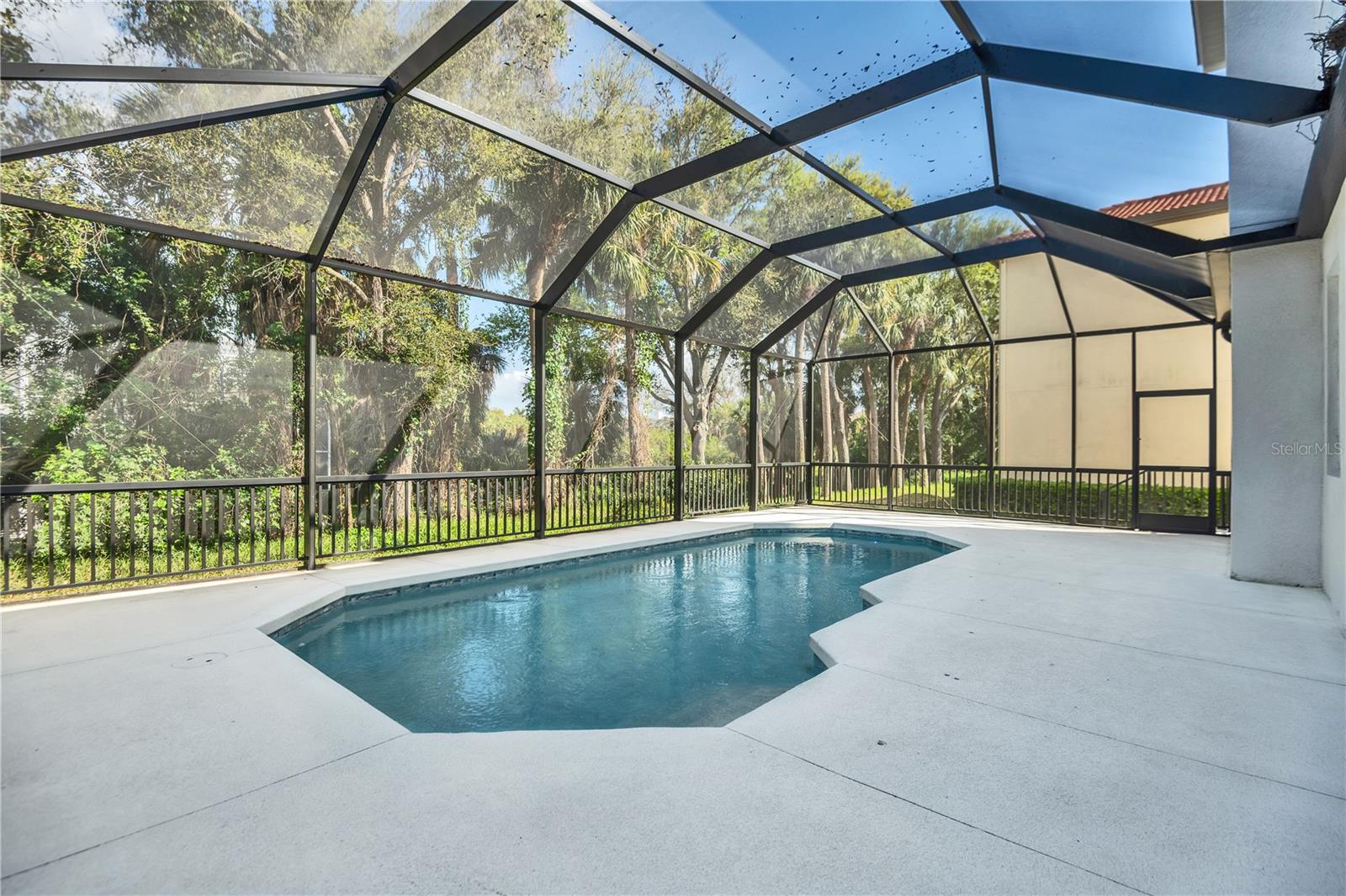 5215 Title Row Dr, Bradenton, FL 34210
