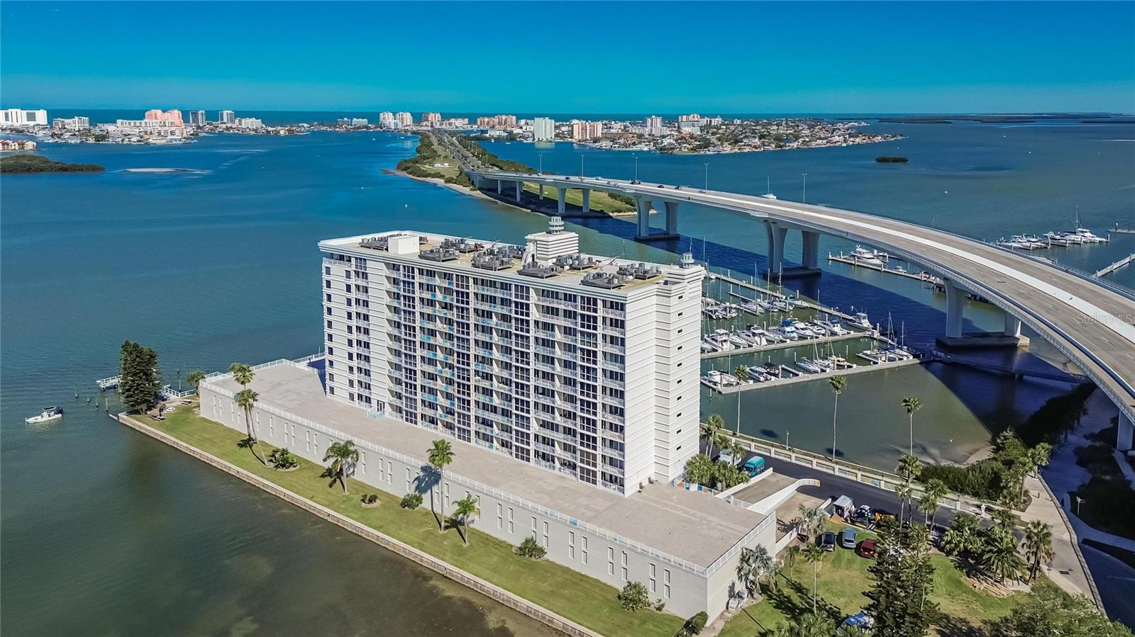 100 Pierce St #703, Clearwater, FL 33756